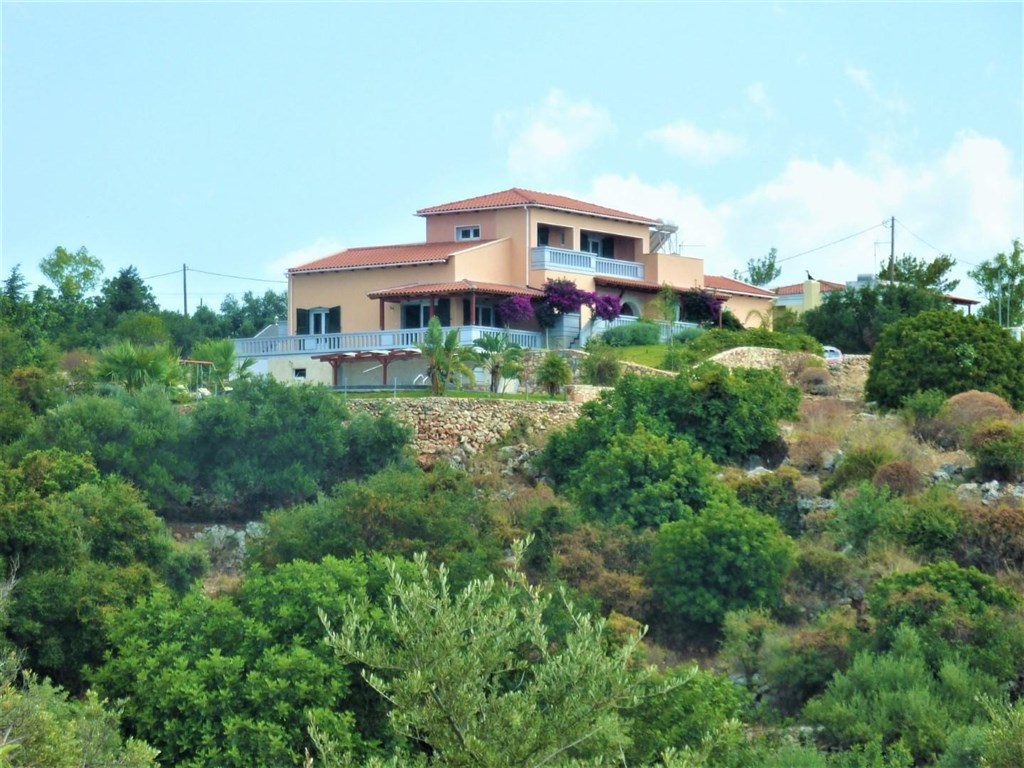 utulny-apartmanovy-dum-s-otevrenym-vyhledem-na-more-kreta-recko