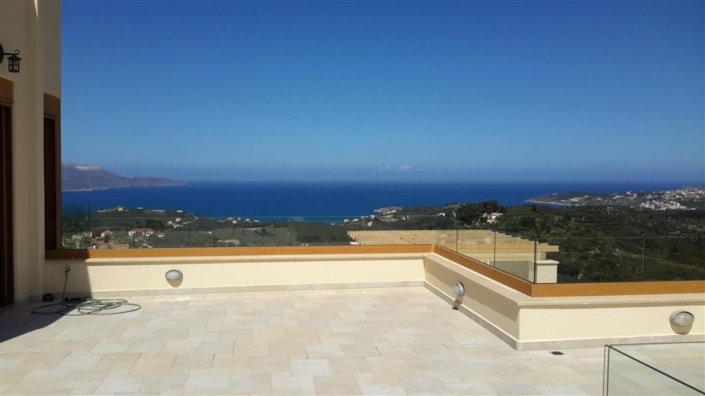 luxusni-vila-s-otevrenym-vyhledem-na-more-i-hory-kreta-recko