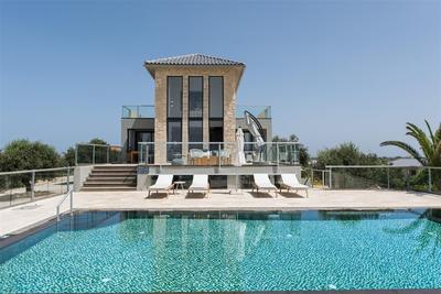 Resort designových vil s otevřeným výhledem na moře, Kréta, Řecko