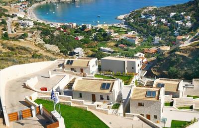 Krásná kamenná vila s výhledem na moře, Kréta, Řecko