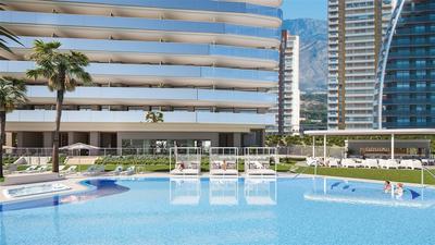 Nový luxusní apartmán u moře a pláže, Benidorm, Španělsko