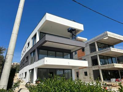 Na prodej nové apartmány pouze 50 m od moře, Kožino, Chorvatsko