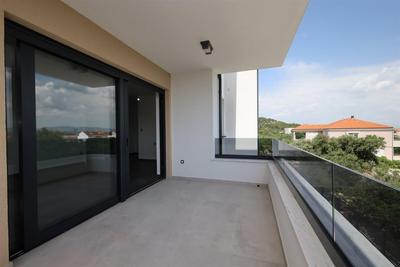 Na prodej atraktivní apartmán s výhledem na moře, Murter, Chorvatsko