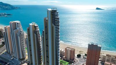 Na prodej nový apartmán v komplexu u pláže, Benidorm, Španělsko