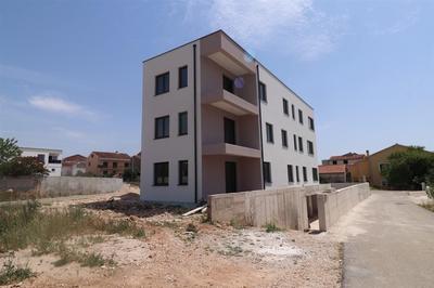 Prodej: Mezonetový apartmán se střešní terasou, Brodarica, Chorvatsko